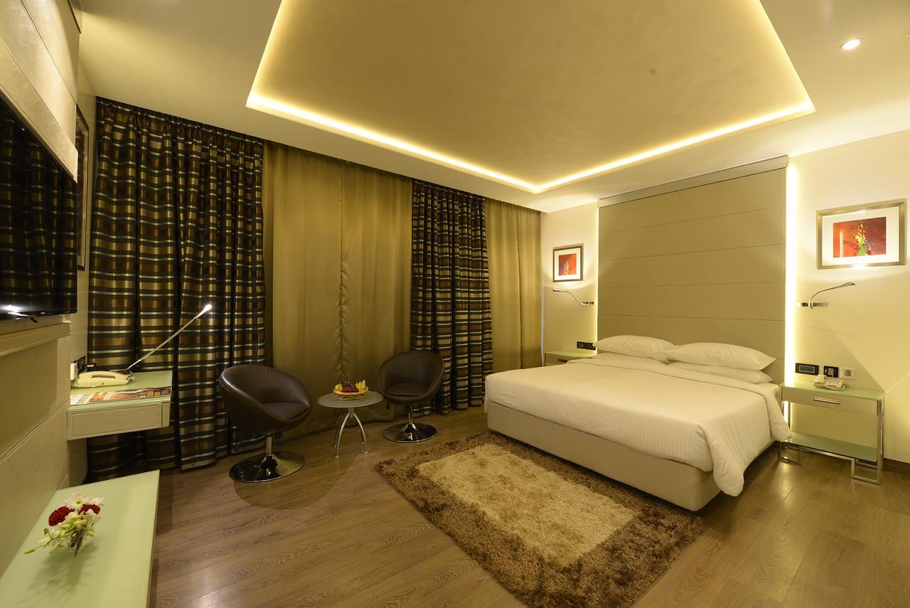 Genesis Hotel Near Mumbai Airport Exterior foto